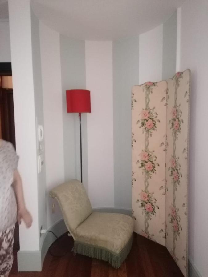 Le Finestre Sugli Ulivi Lejlighed Desenzano del Garda Eksteriør billede