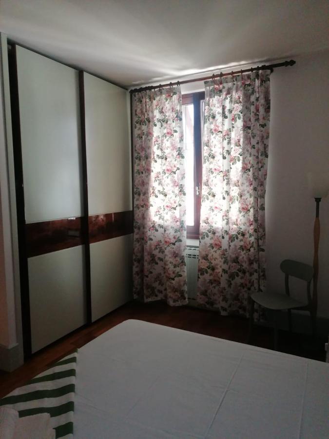 Le Finestre Sugli Ulivi Lejlighed Desenzano del Garda Eksteriør billede